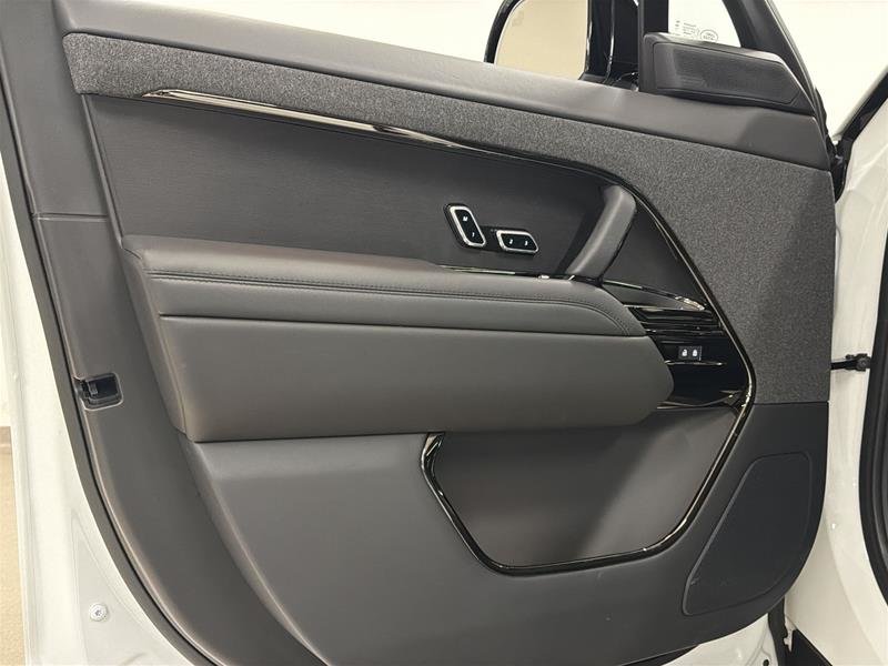 Land Rover Range Rover Sport P400 Dynamic SE 2024-6