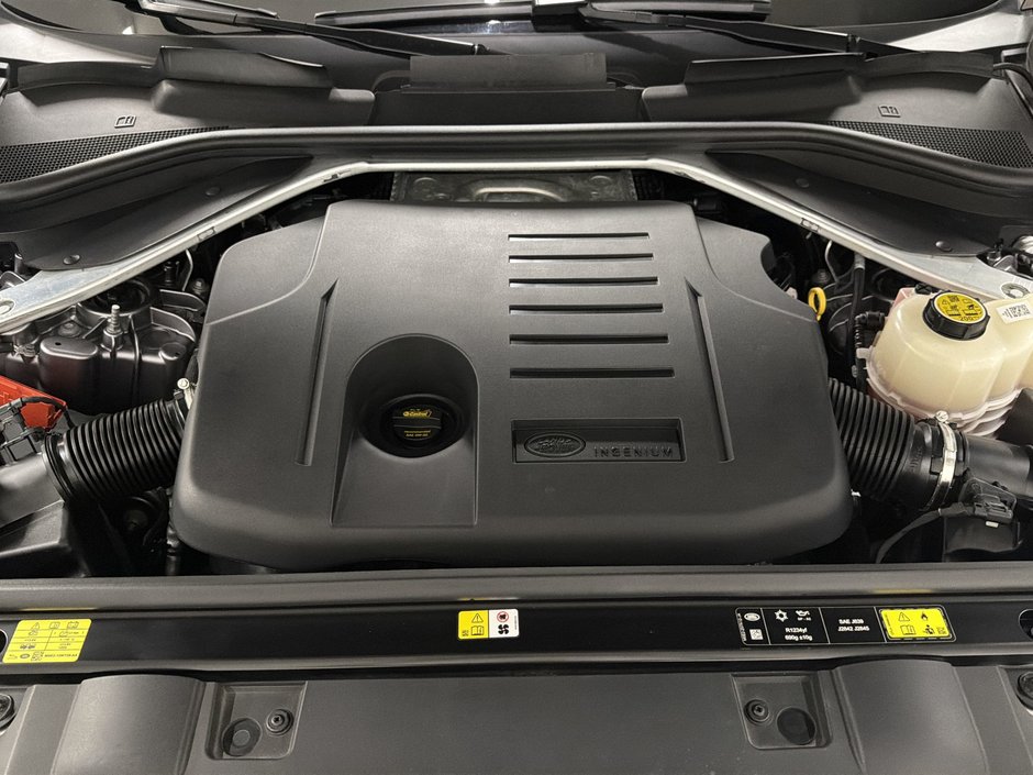 2024 Land Rover Range Rover Sport P400 Dynamic SE-29