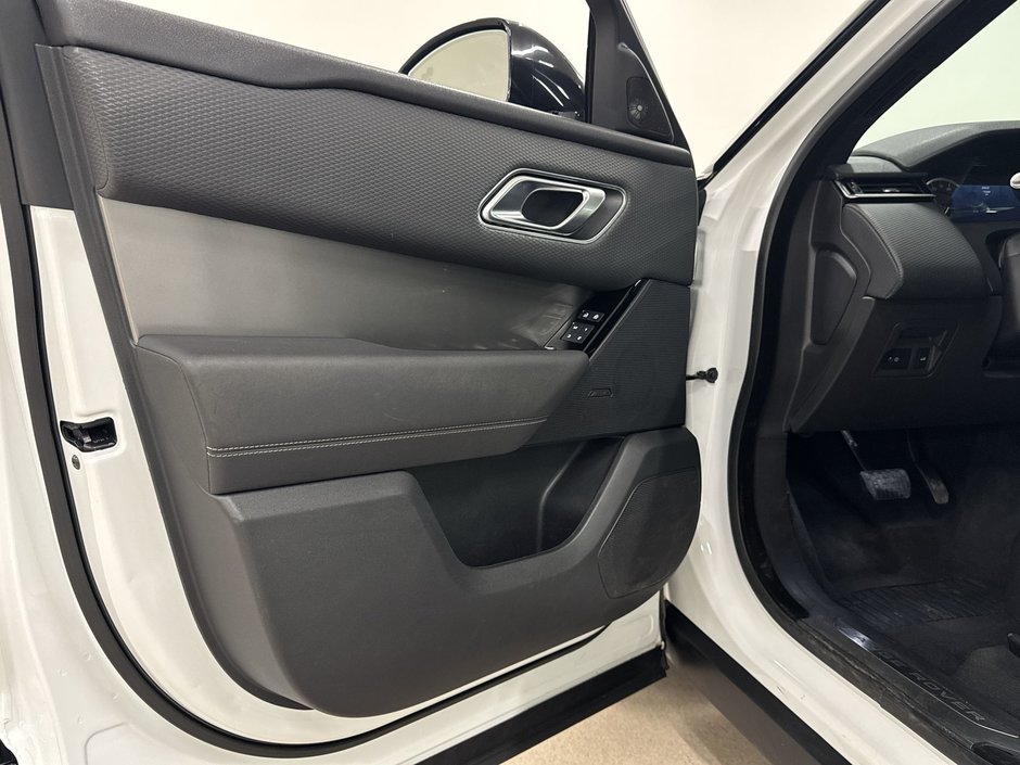 Land Rover Range Rover Velar P250 S 2023-14