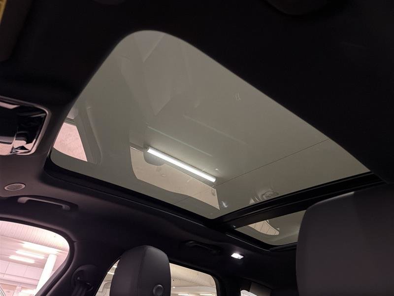 Land Rover Range Rover Velar P250 Dynamic SE 2024-13