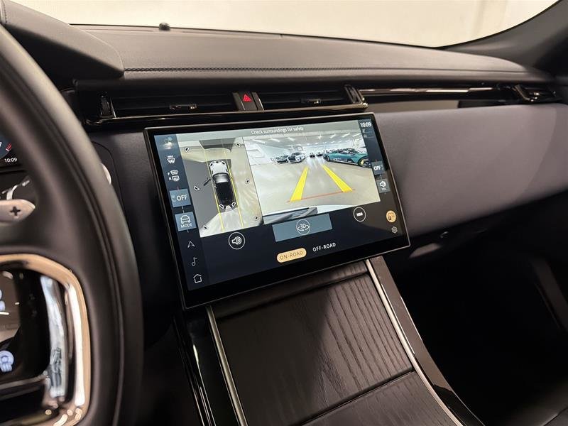 Land Rover Range Rover Velar P250 Dynamic SE *Ltd Avail* 2026-9