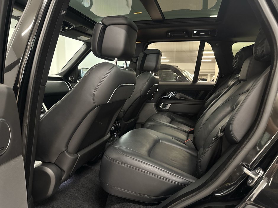 2022 Land Rover Range Rover 5.0L V8 Supercharged P525 Autobiography SWB-22