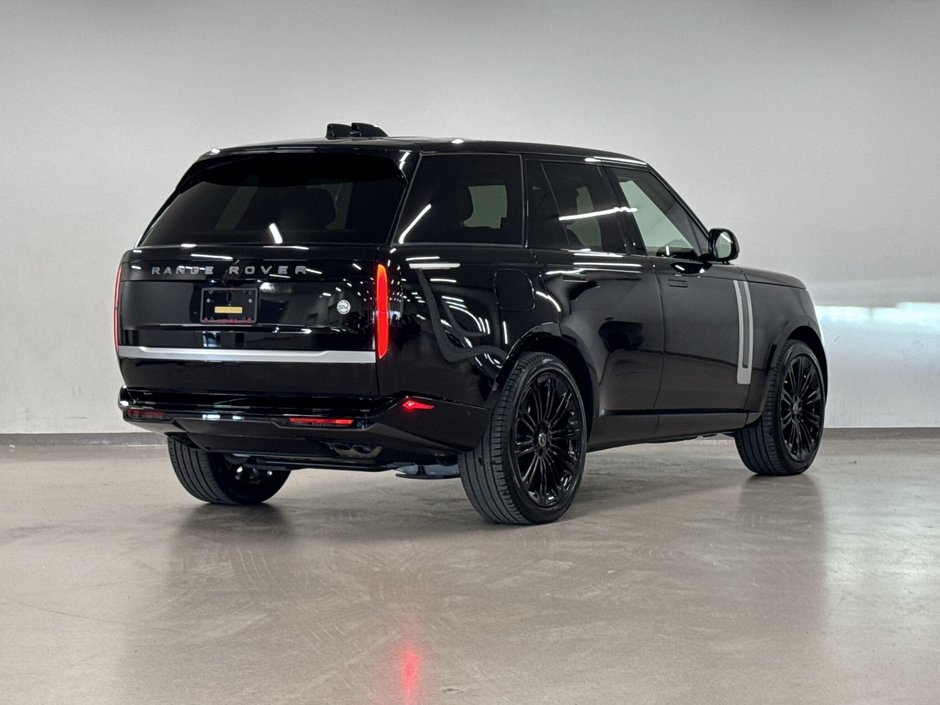 2024 Land Rover Range Rover P615 SV SWB-7