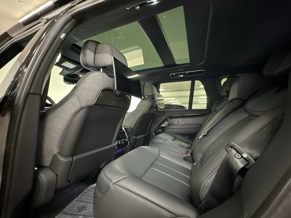 2024 Land Rover Range Rover P615 SV SWB-22