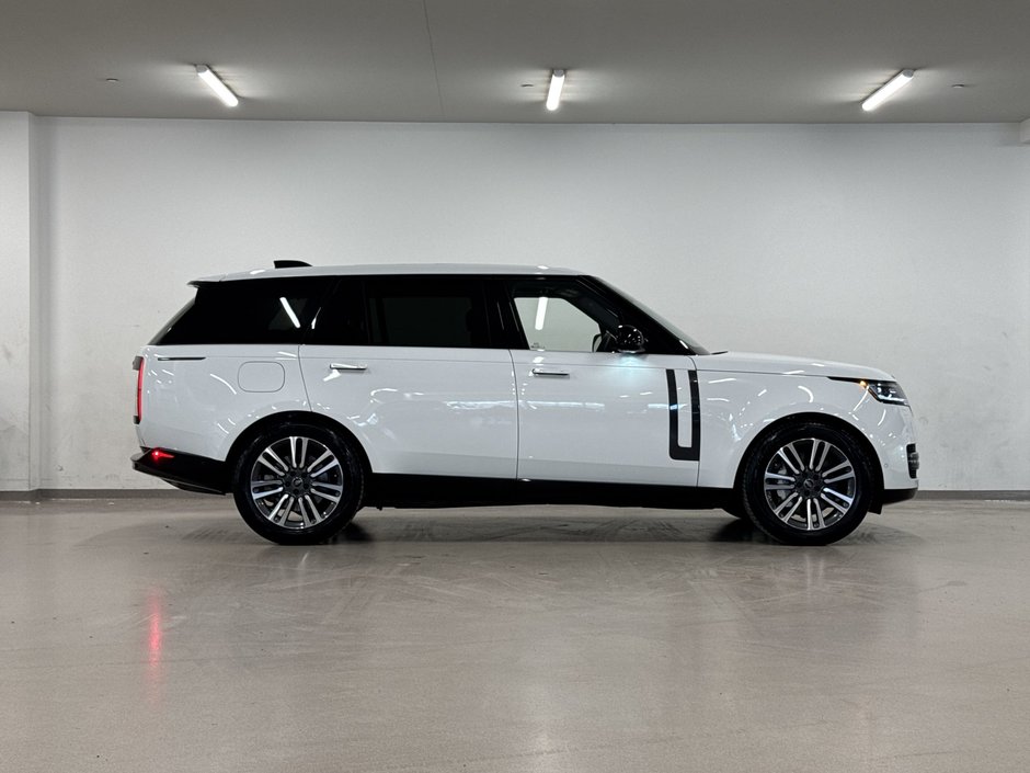 2025 Land Rover Range Rover P530 SE LWB 7 Seat-8