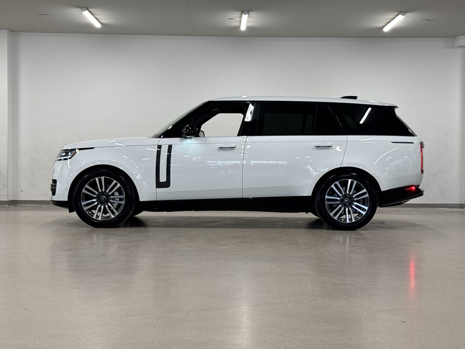2025 Land Rover Range Rover P530 SE LWB 7 Seat-11