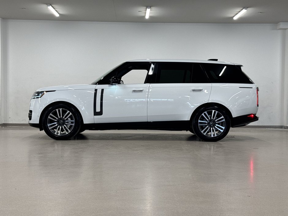 2025 Land Rover Range Rover P530 SE LWB 7 Seat-4