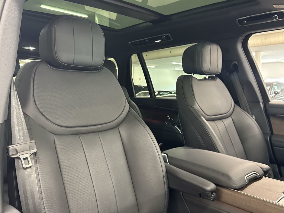 2025 Land Rover Range Rover P530 SE LWB 7 Seat-24