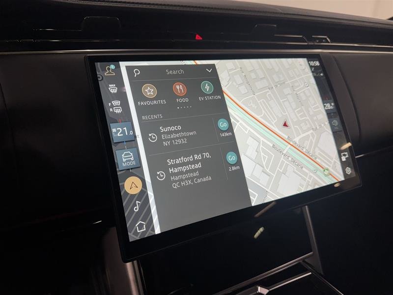 2025 Land Rover Range Rover P550e SE SWB-10