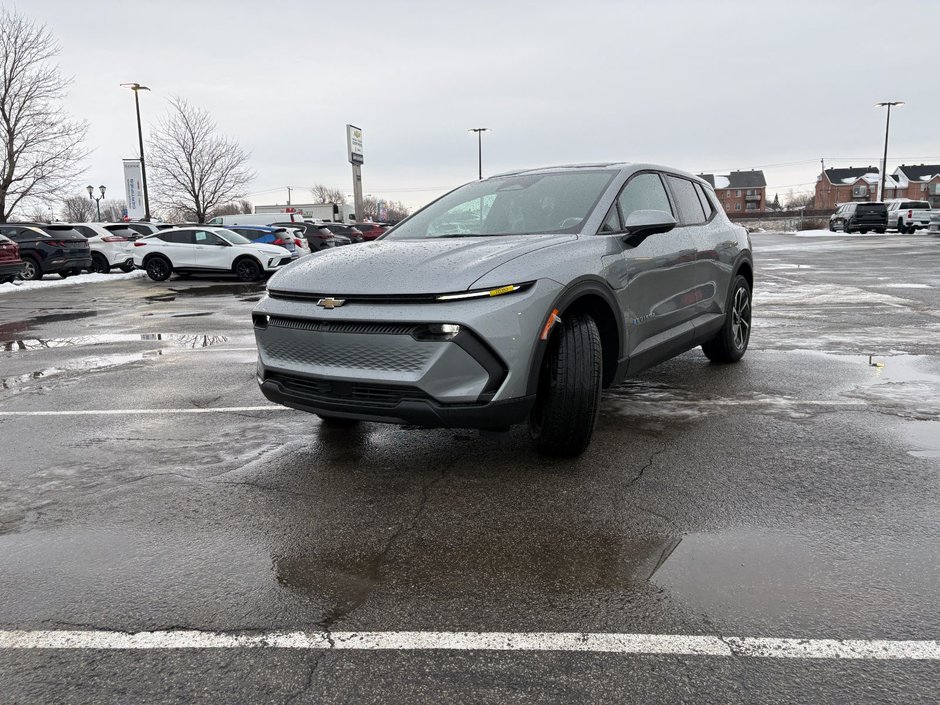 2026 Chevrolet Equinox EV in Saint-Eustache, Quebec - w940px