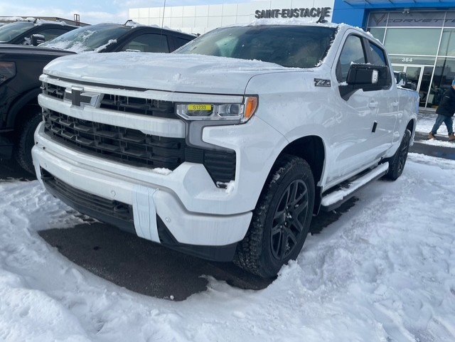 Chevrolet Silverado 1500  2025 à Saint-Eustache, Québec - w940px