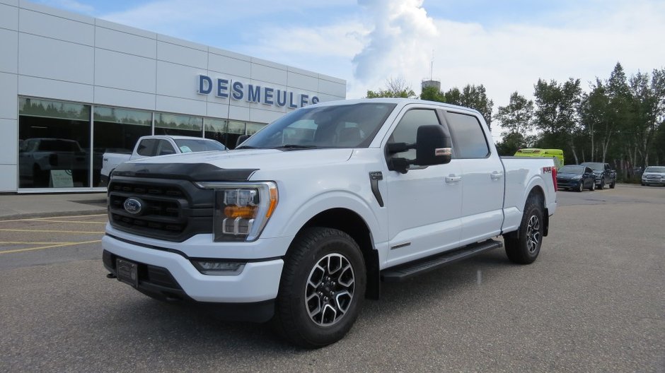 2022 Ford F-150 Super Crew XLT 157'' WB in Les Escoumins, Quebec