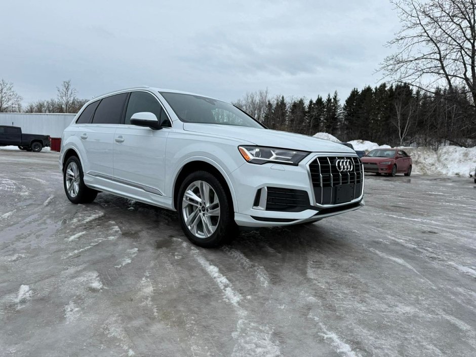 Audi Q7 Komfort 2024 à Amqui, Québec - w940px
