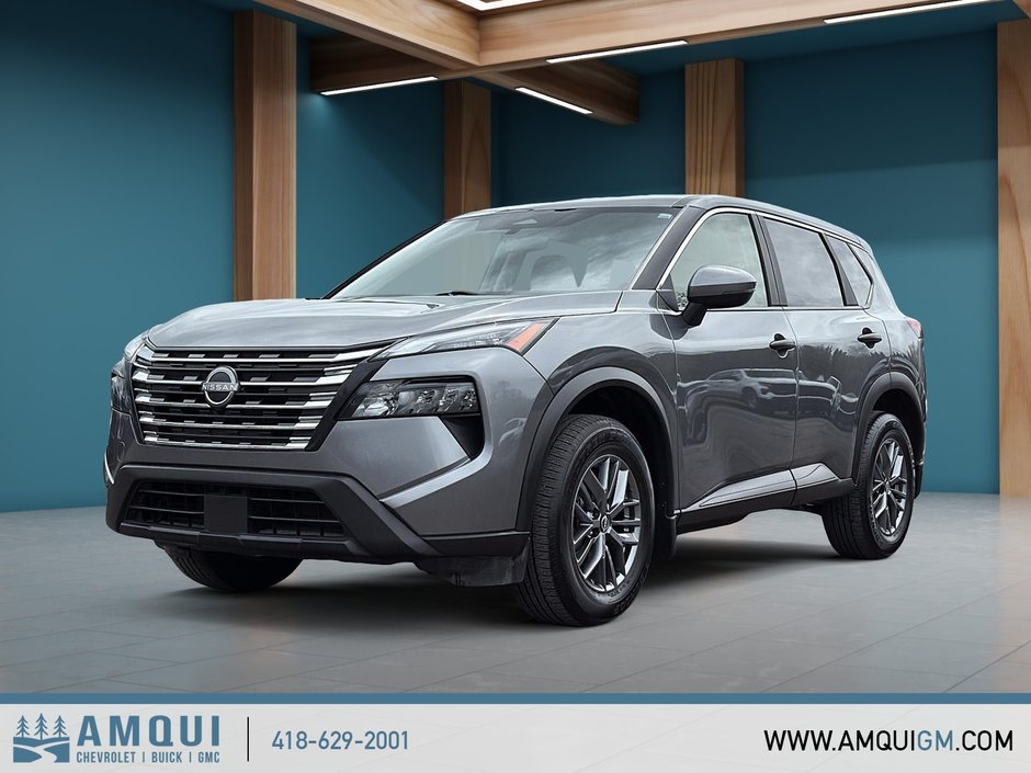 Nissan Rogue S 2024 à Amqui, Québec - w940px