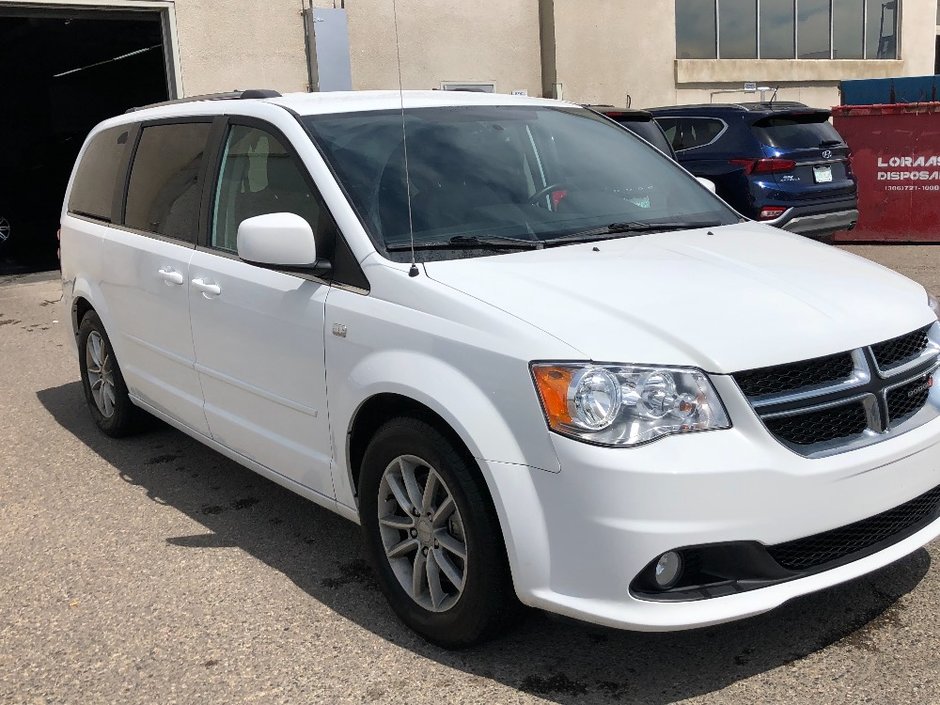 Hyundai of Regina | 2014 Dodge Grand Caravan SXT 30th Anniversary ...