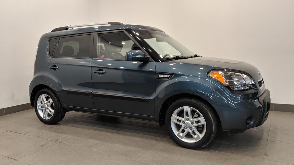 Regina Honda | 2011 Kia Soul 1.6L 5sp | #3J0027A