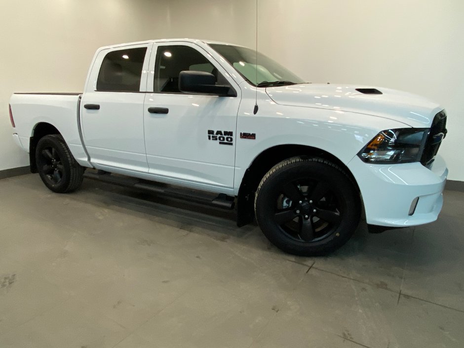 2019 ram 1500 sport white