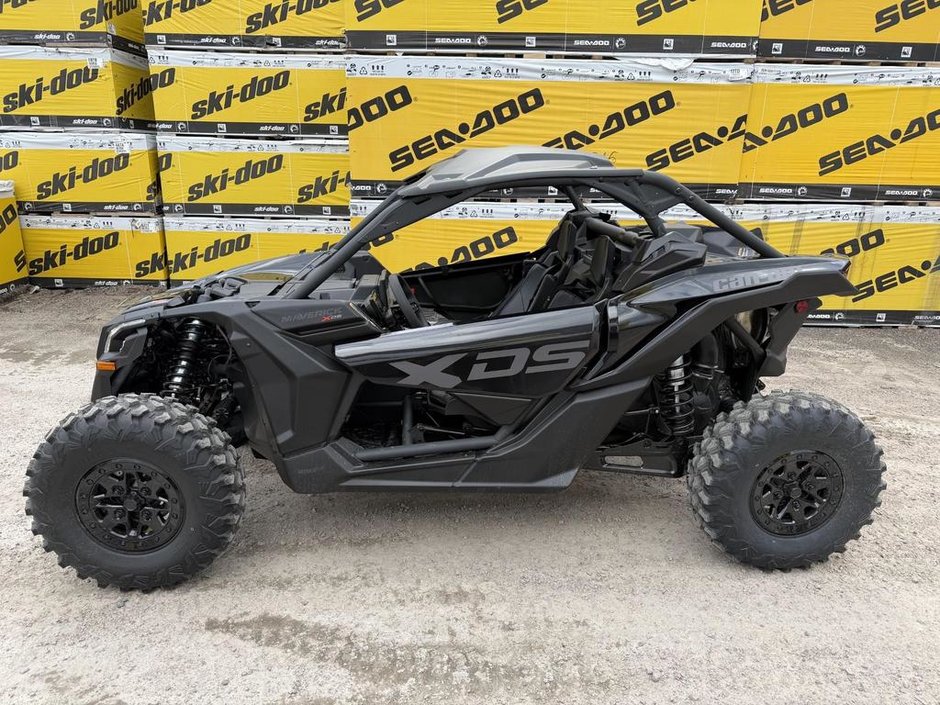 Can-Am MAVERICK X3 XDS TURBO RR SMART-SHOX  2026 à Charlemagne, Québec