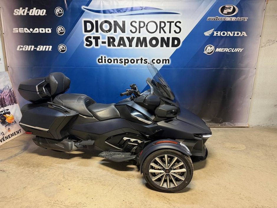 2022 Can-Am RT LIMITED SEA TO SKY in Charlemagne, Quebec