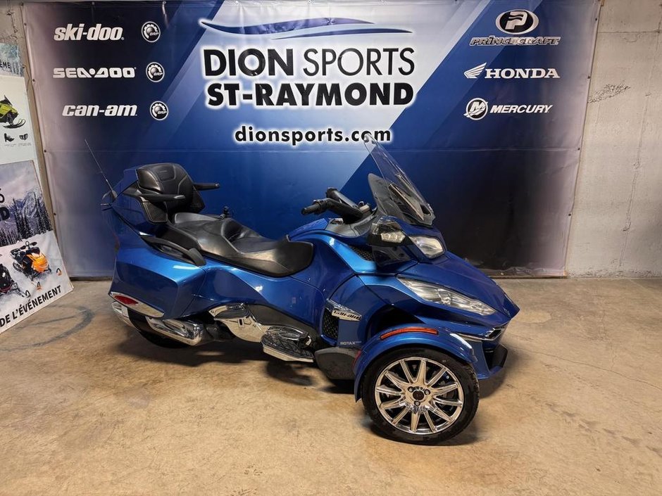 Can-Am Spyder RT Limited  2018 à Charlemagne, Québec