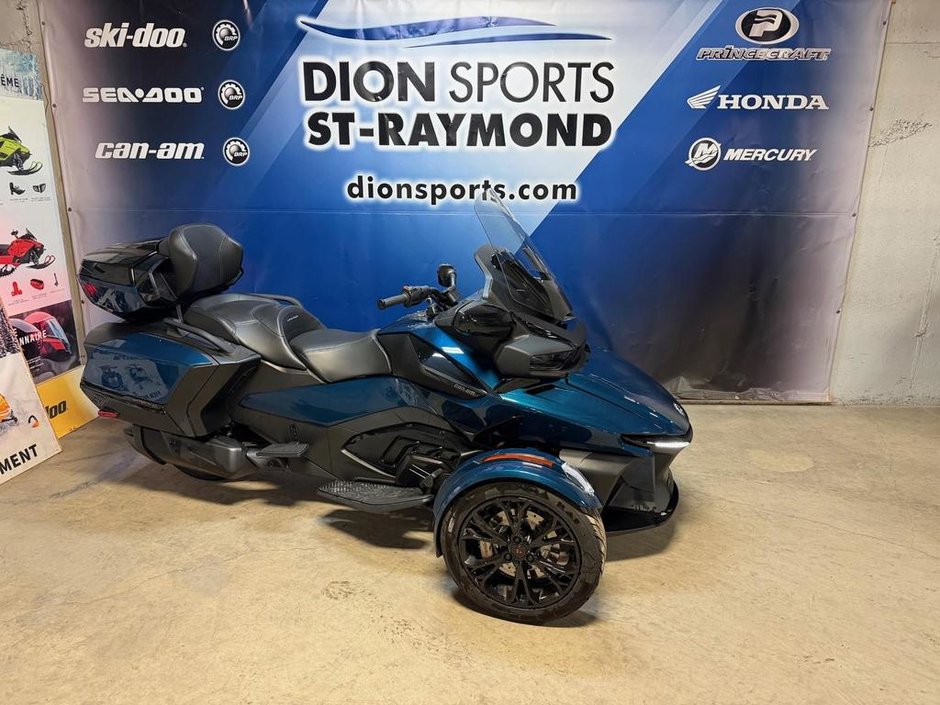 2023 Can-Am SPYDER RT LIMITED in Charlemagne, Quebec