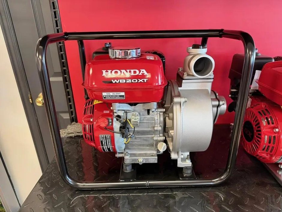 2026 Honda Pompe Honda WB20XT4C in Charlemagne, Quebec