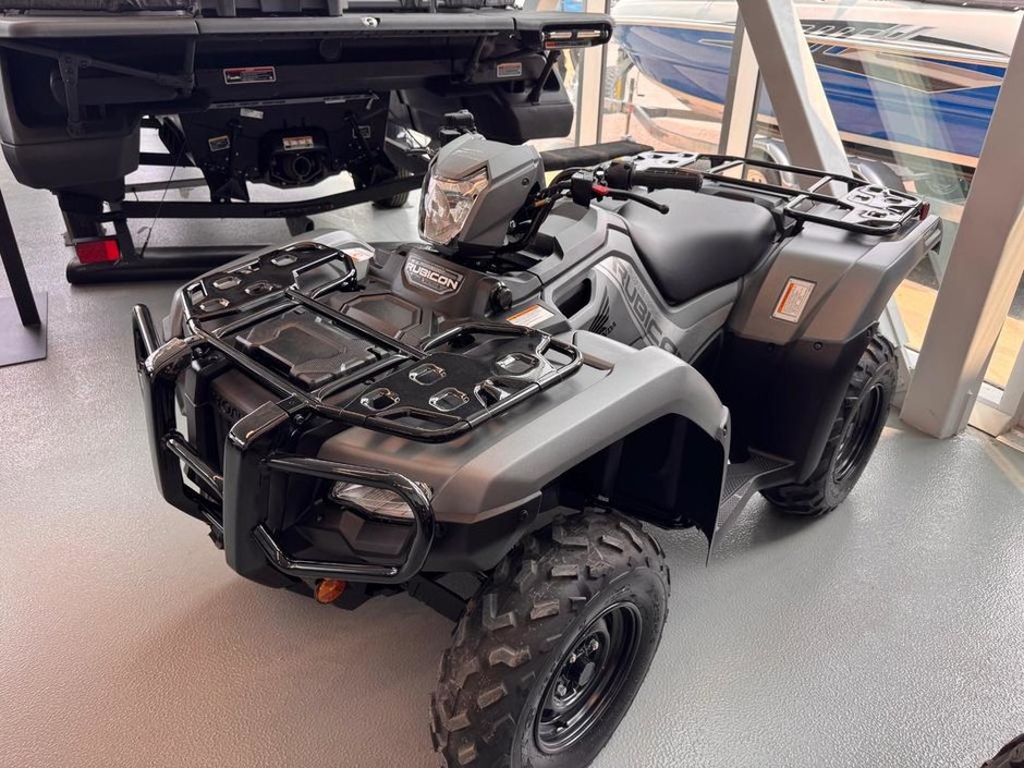 2025 Honda Rubicon 520 IRS EPS in Charlemagne, Quebec