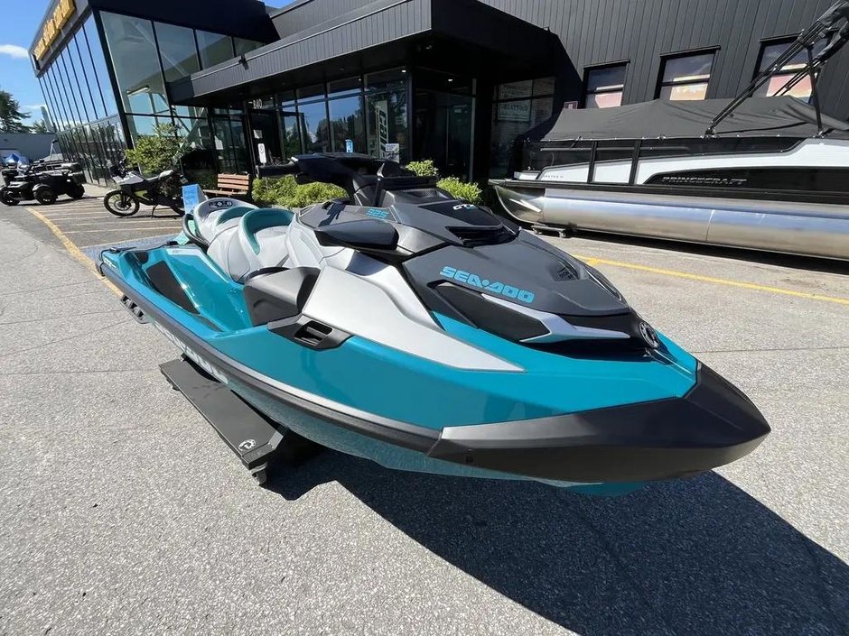 2026 Sea-Doo GTX LIMITED 325 in Charlemagne, Quebec