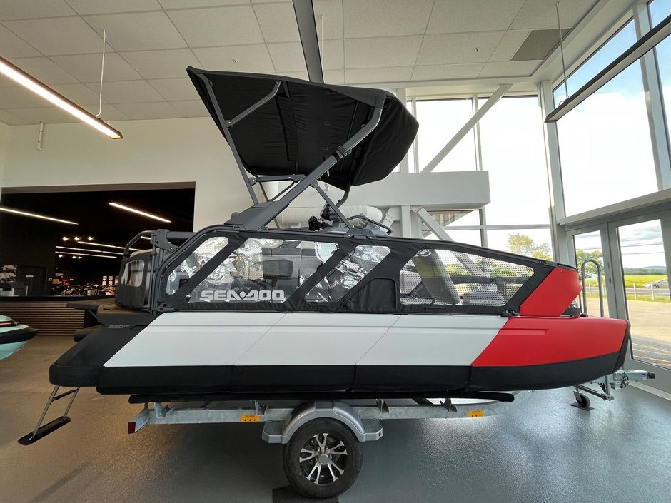 Sea-Doo SWITCH SPORT 18 230 DÉMO+Rabais de 13500$+2000 en accesoires  2023 à Charlemagne, Québec