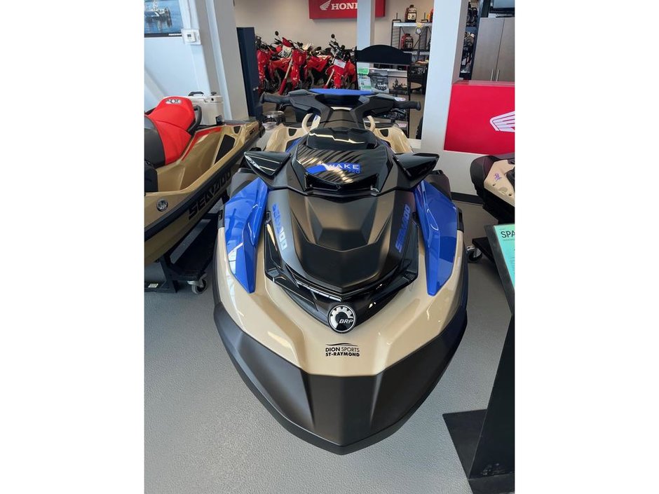 2025 Sea-Doo WAKE PRO 230 ROTAX 1630 ACE-230( Promo Financement ) in Charlemagne, Quebec