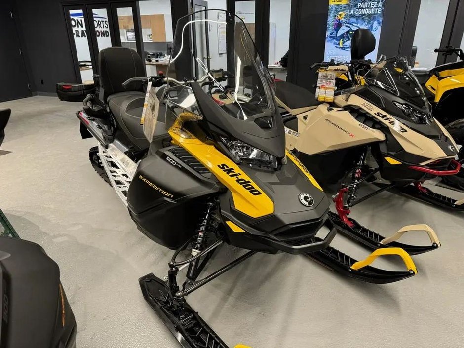 2025 Ski-Doo EXPEDITION SPORT 900 ACE in Charlemagne, Quebec