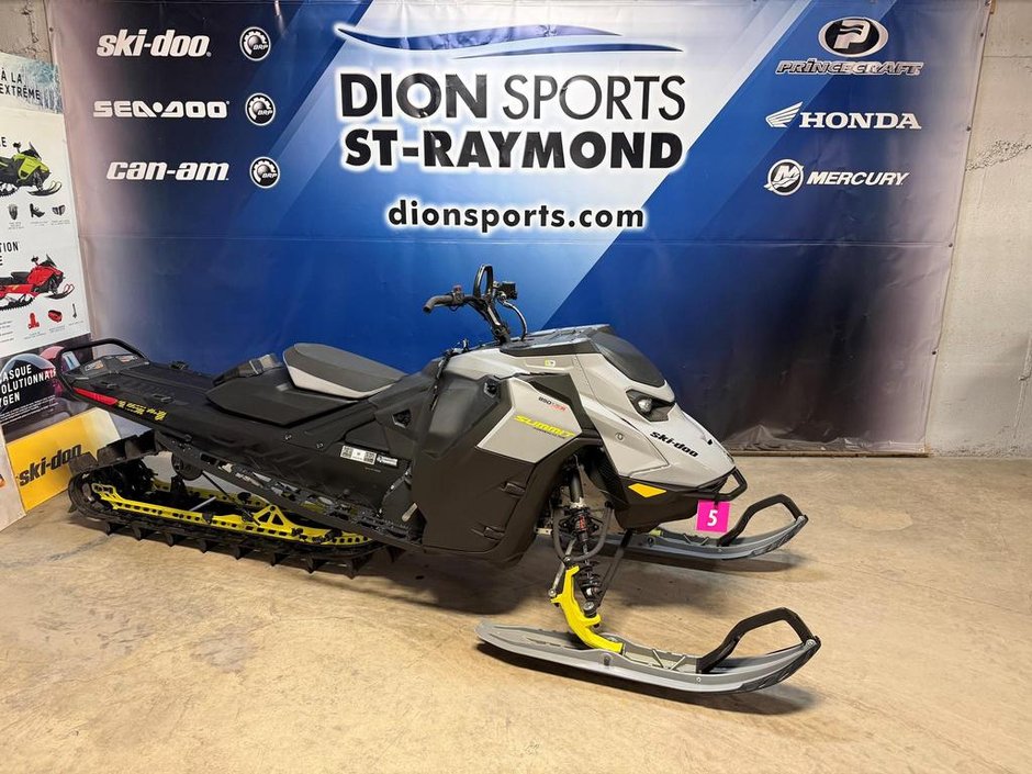Ski-Doo SUMMIT ADRÉNALINE EDGE 850 TURBO R  2026 à Charlemagne, Québec