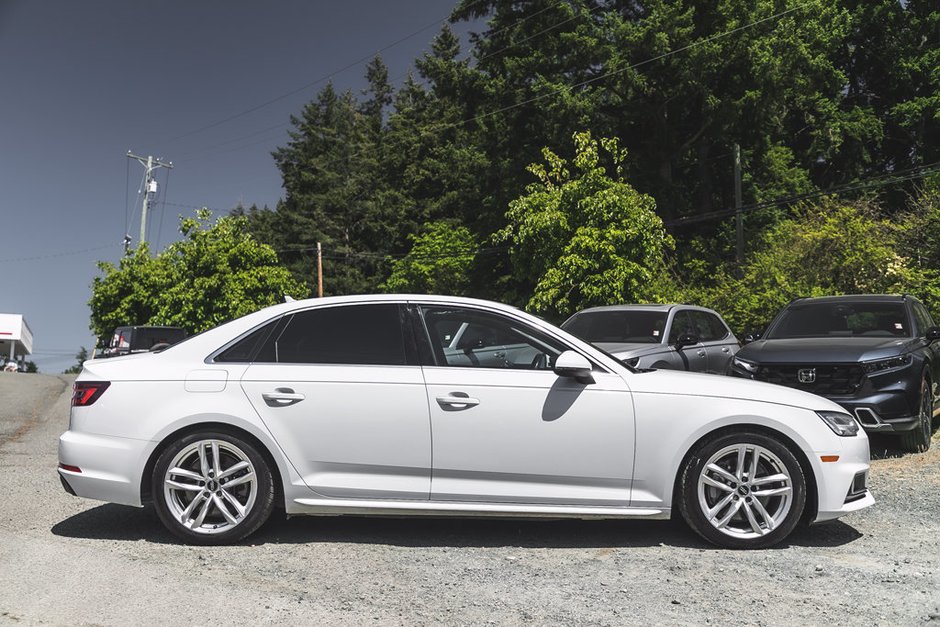 2018 Audi A4 Sedan Technik-9