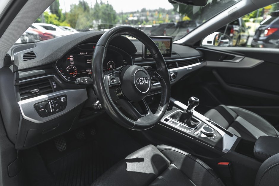 2018 Audi A4 Sedan Technik-19