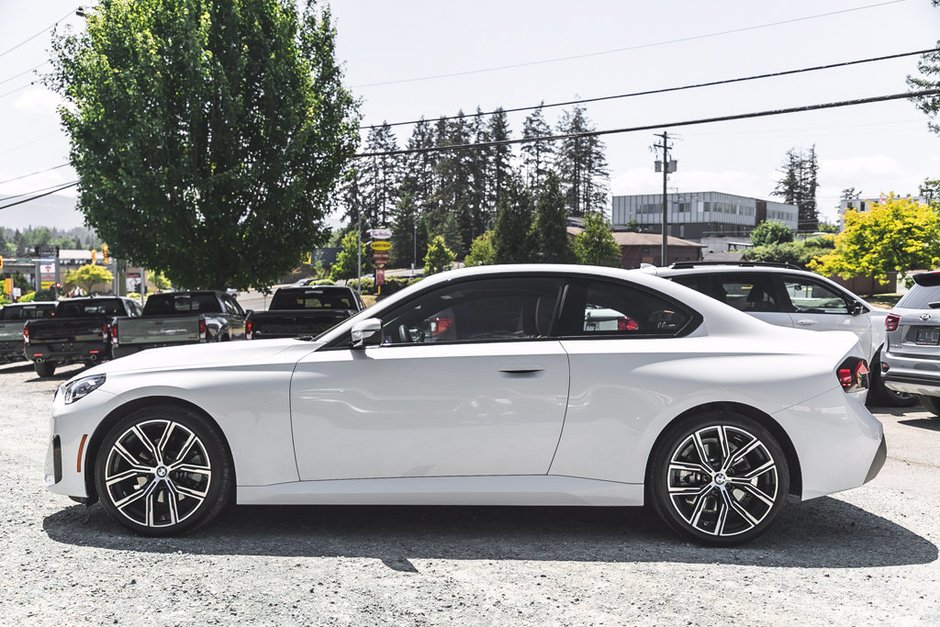 2024 BMW 2 Series 230i xDrive-5