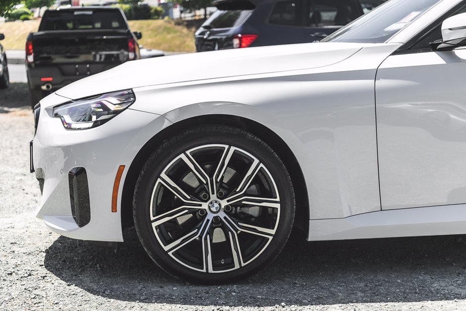 2024 BMW 2 Series 230i xDrive-3