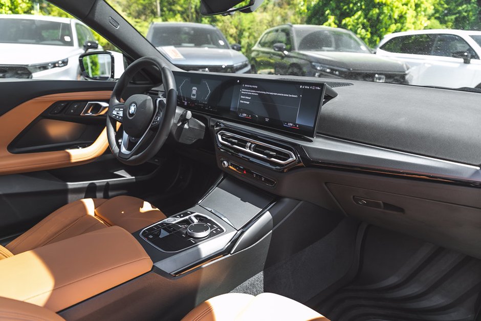 2024 BMW 2 Series 230i xDrive-23