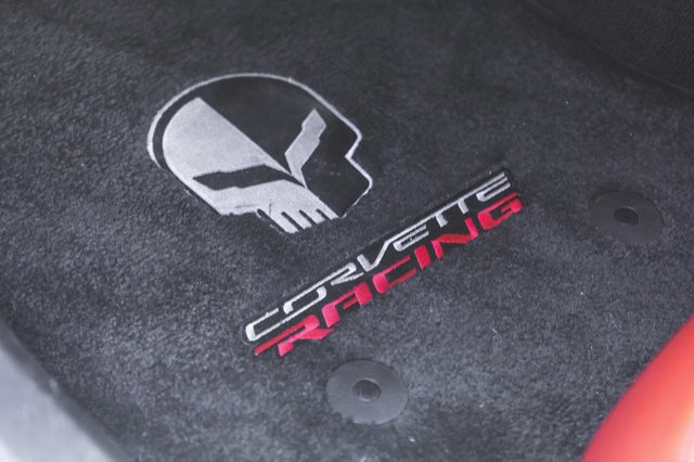 2015 Chevrolet Corvette Z51 3LT-40