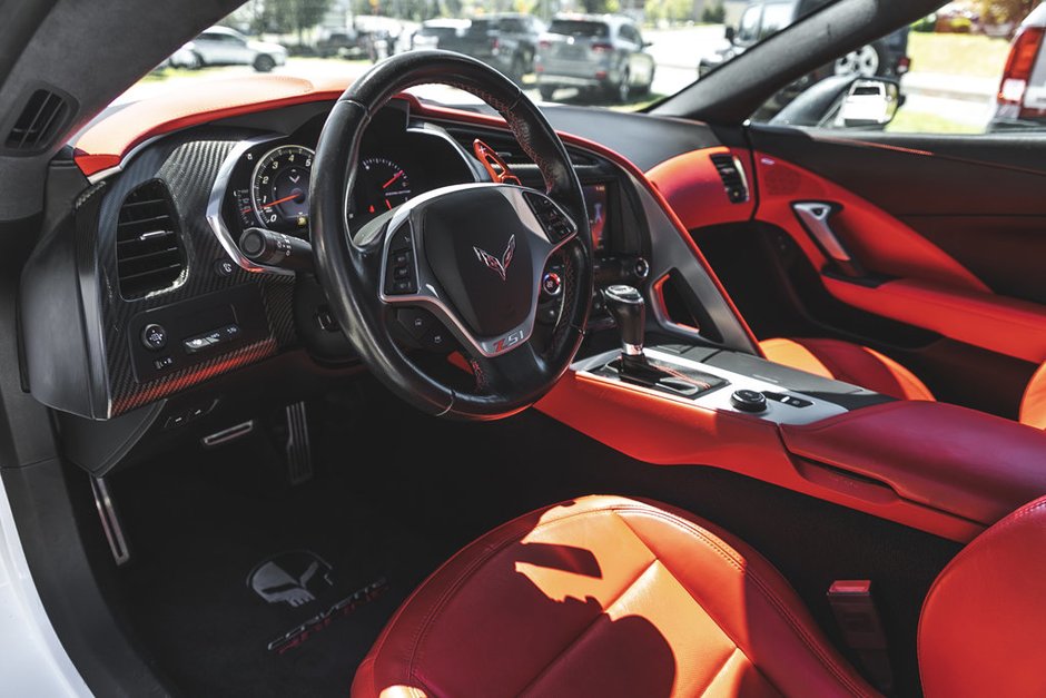 2015 Chevrolet Corvette Z51 3LT-37