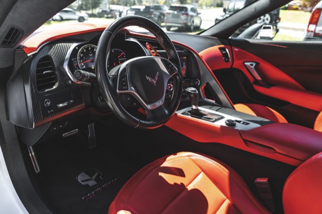 2015 Chevrolet Corvette Z51 3LT-37