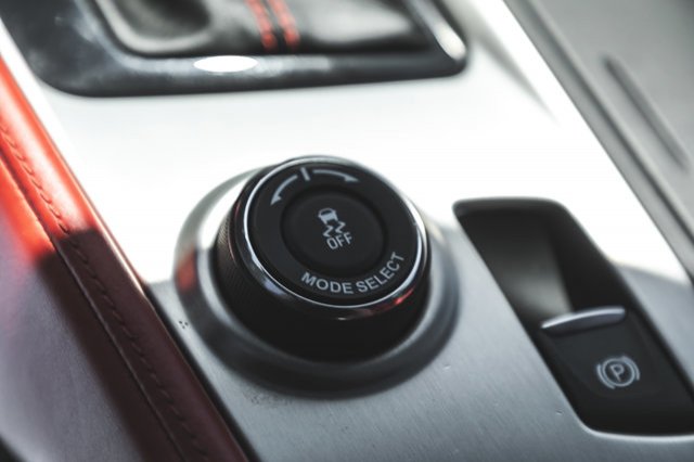 2015 Chevrolet Corvette Z51 3LT-74