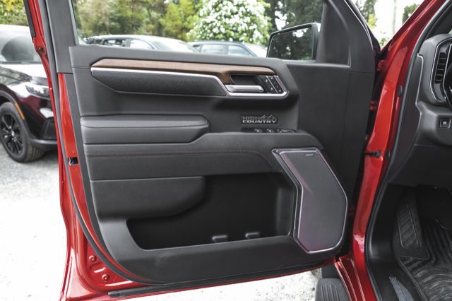 2026 Chevrolet Silverado 1500 High Country-15
