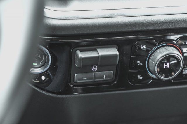 2026 Chevrolet Silverado 1500 High Country-44