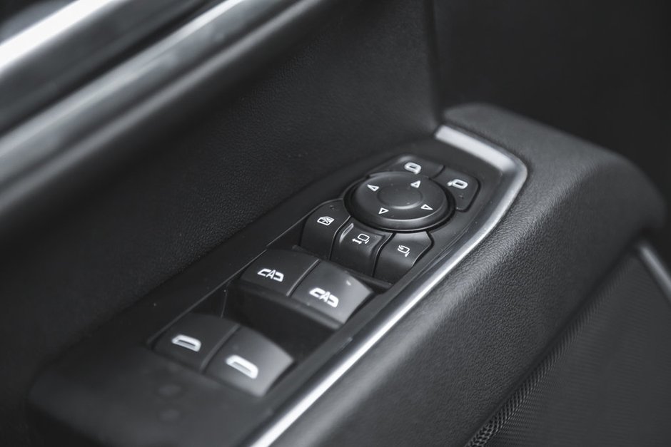 2025 Chevrolet Silverado 3500HD LTZ-19
