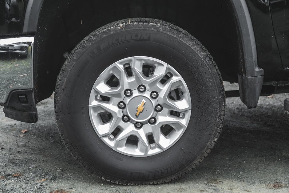 2025 Chevrolet Silverado 3500HD LTZ-5