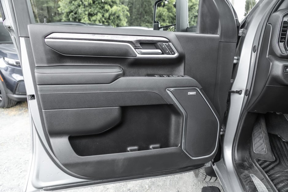 2026 Chevrolet Silverado 3500HD LTZ-17