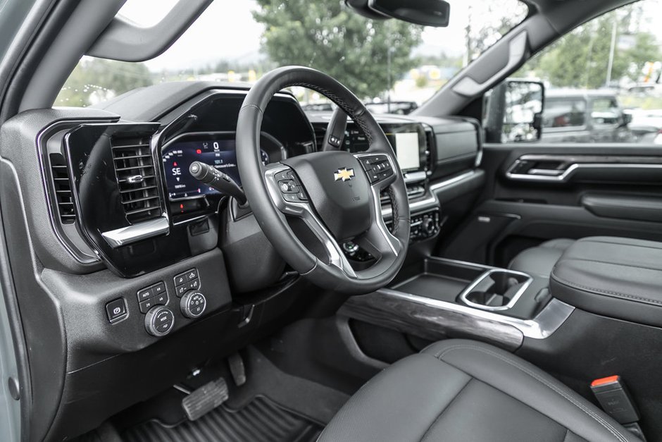 2026 Chevrolet Silverado 3500HD LTZ-21