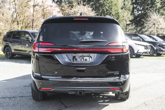 2024 Chrysler Pacifica Limited-7