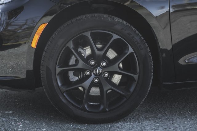 2024 Chrysler Pacifica Limited-4