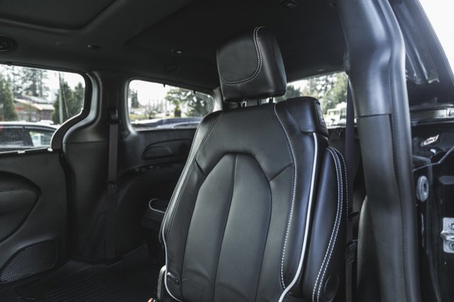 2024 Chrysler Pacifica Limited-20